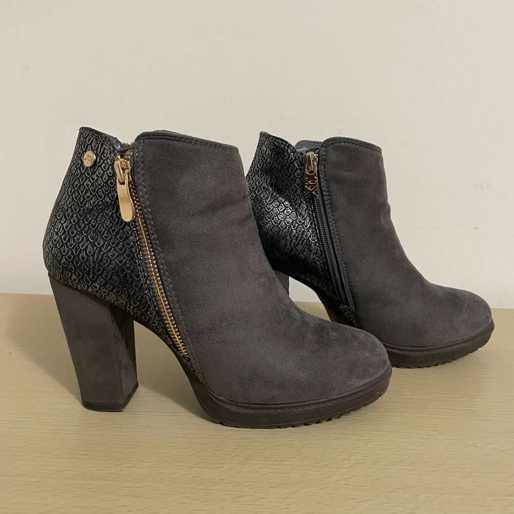 Ankle boots Xti